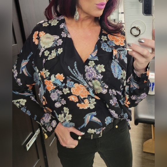 Johnny Was Silk Blouse - Picture 3 of 14